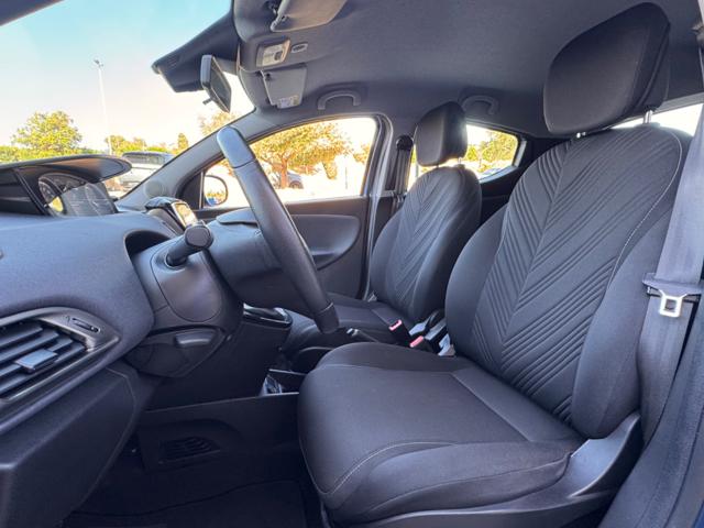 LANCIA Ypsilon usata, con Cronologia tagliandi