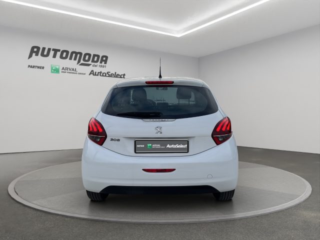 PEUGEOT 208 usata, con Autoradio