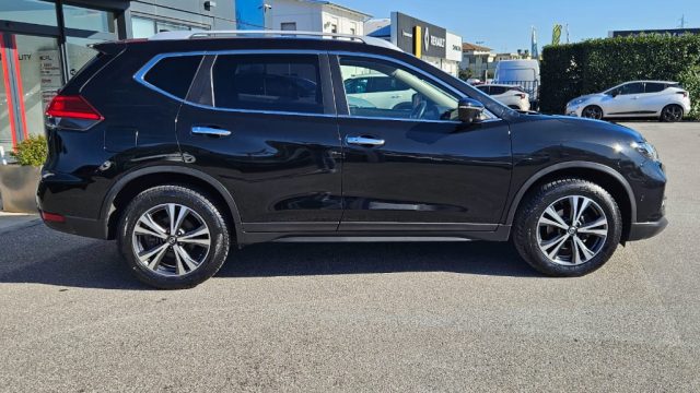 NISSAN X-Trail usata, con Airbag laterali