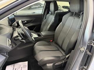 PEUGEOT 3008 usata, con Sistema di navigazione