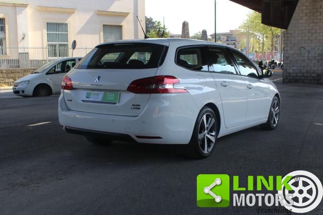 PEUGEOT 308 usata, con Boardcomputer