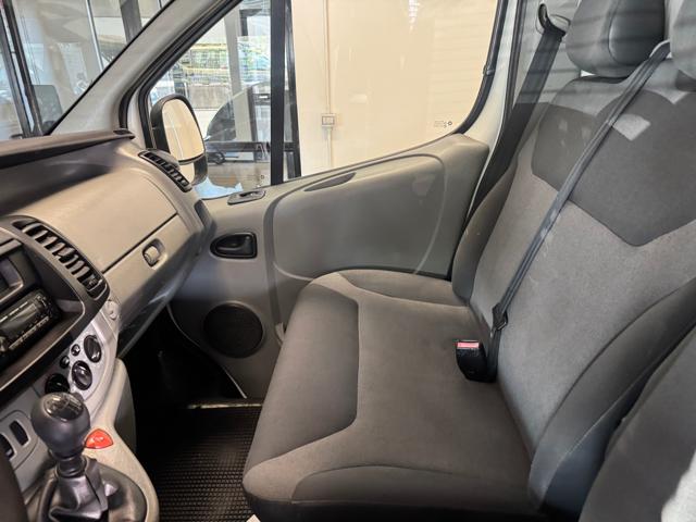 RENAULT Trafic usata, con Servosterzo