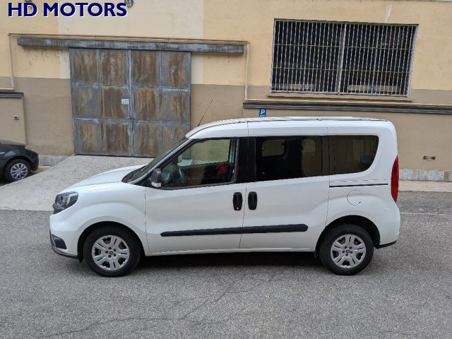 FIAT Doblo usata, con Airbag