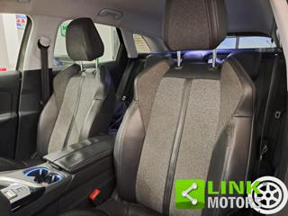 PEUGEOT 3008 usata 23