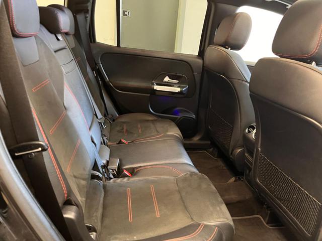 MERCEDES-BENZ GLB 200 usata, con Cronologia tagliandi