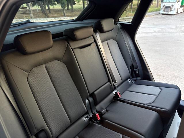 AUDI Q3 usata, con Park Distance Control