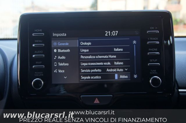 TOYOTA Yaris usata 15