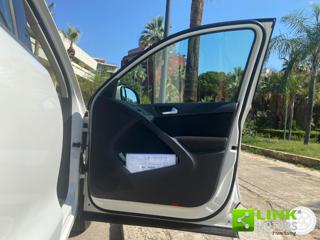 VOLKSWAGEN Tiguan usata, con Specchietti laterali elettrici