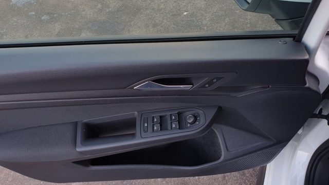 VOLKSWAGEN Golf usata, con Servosterzo