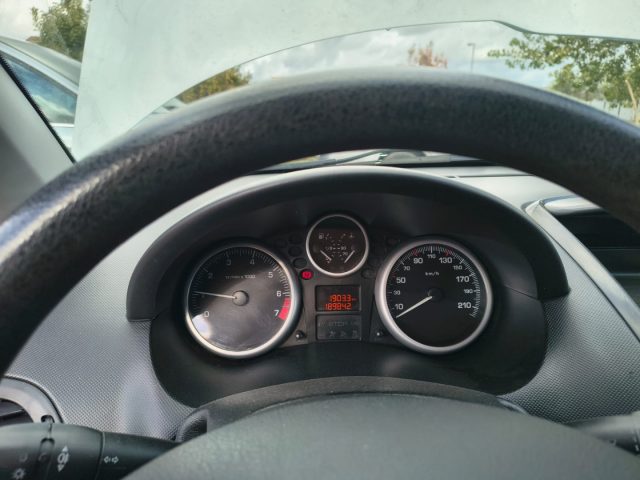 PEUGEOT 206 usata, con Controllo automatico clima