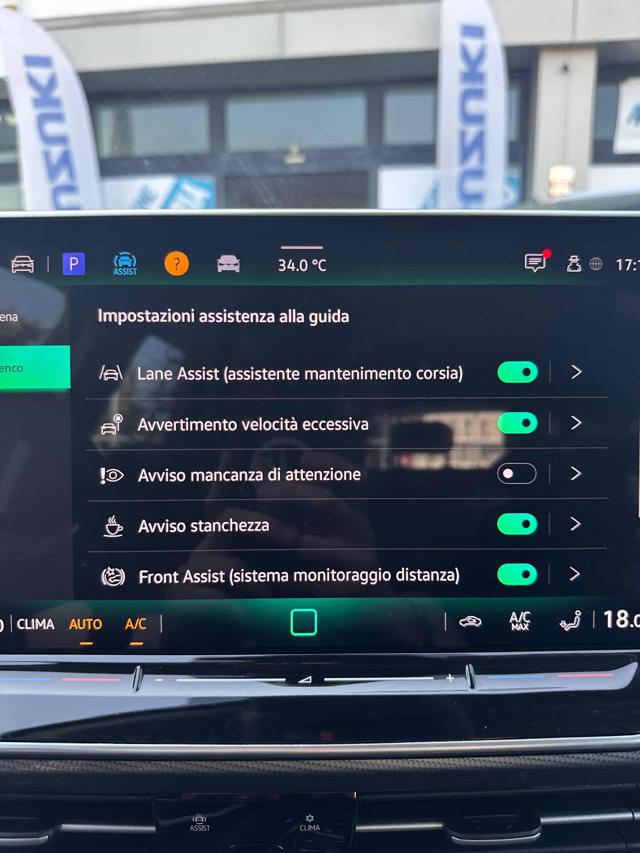 VOLKSWAGEN Golf usata, con Regolazione elettrica sedili