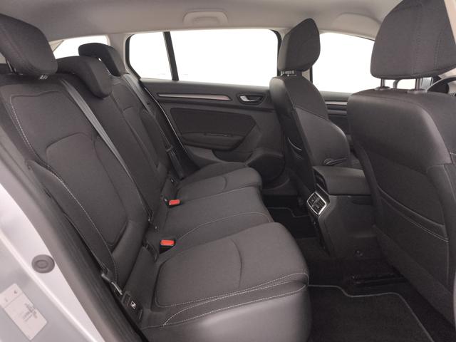 RENAULT Megane usata, con Sensori di parcheggio posteriori