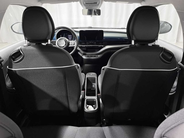 FIAT 500e usata, con Specchietti laterali elettrici