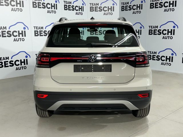 VOLKSWAGEN T-Cross usata, con Autoradio