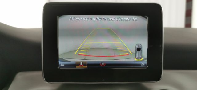 MERCEDES-BENZ GLA 200 usata 65