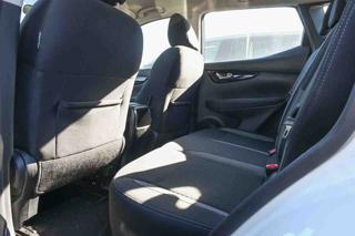 NISSAN Qashqai usata, con Controllo automatico clima