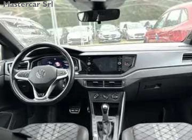 VOLKSWAGEN Taigo usata, con Antifurto