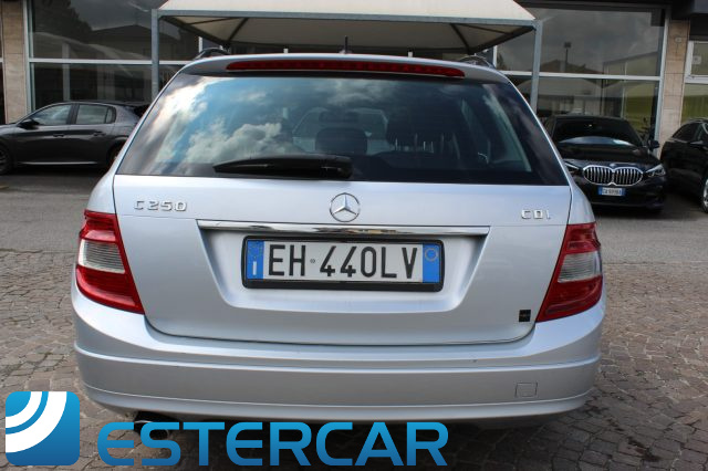 MERCEDES-BENZ C 250 usata, con Climatizzatore