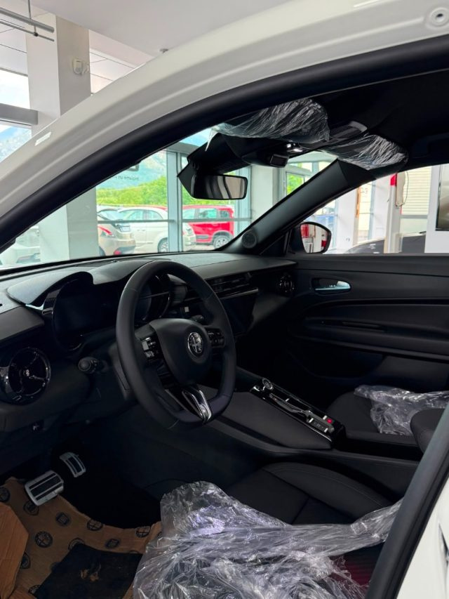 ALFA ROMEO Junior usata, con Airbag Passeggero