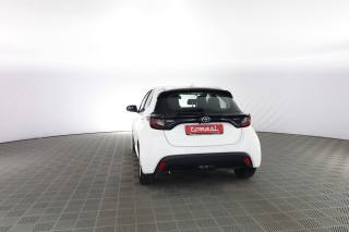 TOYOTA Yaris usata 4