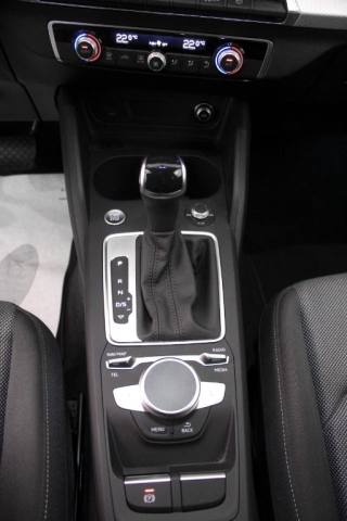 AUDI Q2 usata, con Autoradio