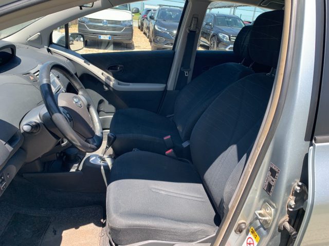 TOYOTA Yaris usata, con Climatizzatore