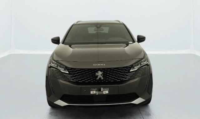 PEUGEOT 5008 usata, con Fari LED