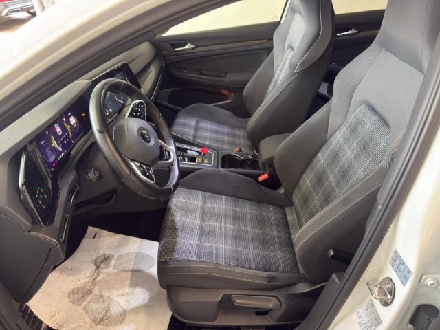 VOLKSWAGEN Golf usata, con Frenata d