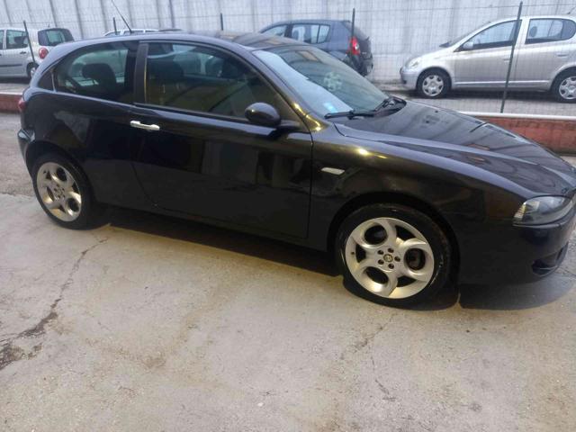 ALFA ROMEO 147 usata, con Climatizzatore