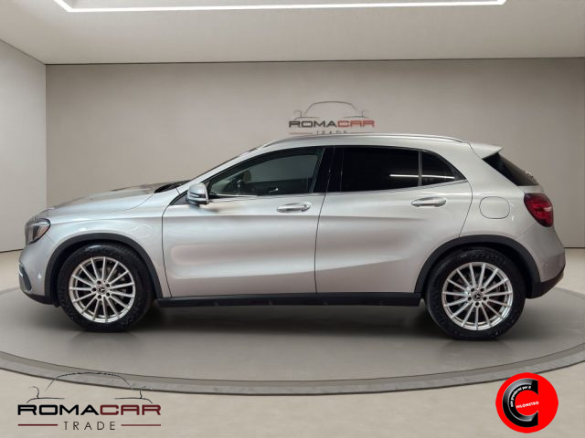 MERCEDES-BENZ GLA 180 usata, con Climatizzatore