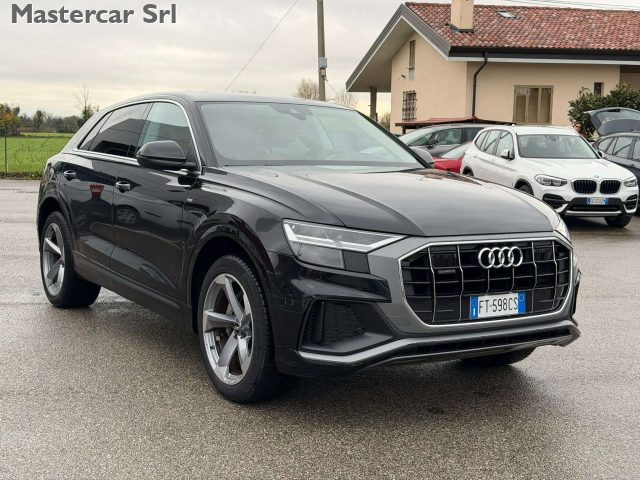 AUDI Q8 usata, con Chiusura centralizzata