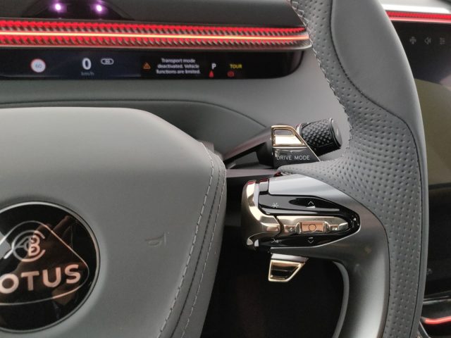 LOTUS Eletre usata, con Park Distance Control