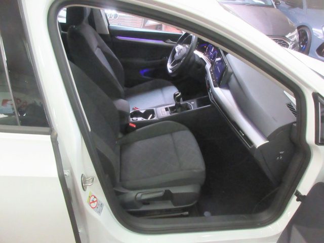 VOLKSWAGEN Golf usata, con Autoradio