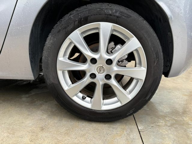 OPEL Corsa usata, con USB