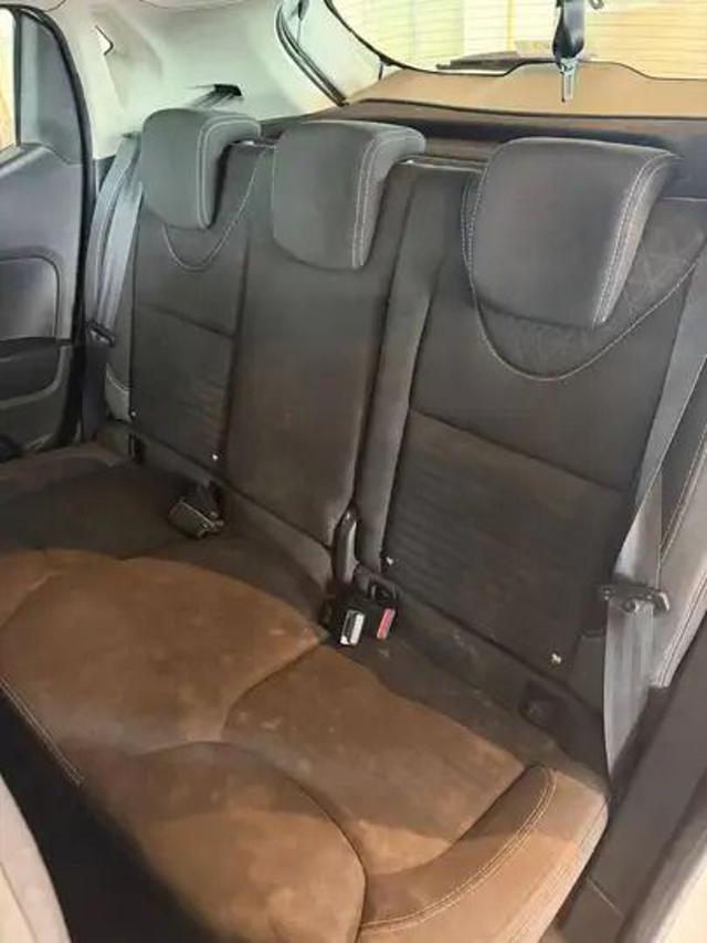 RENAULT Clio usata, con Servosterzo