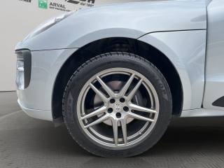 PORSCHE Macan usata, con Fari LED