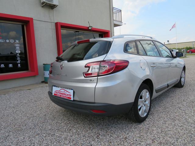 RENAULT Megane usata, con Alzacristalli elettrici
