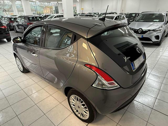 LANCIA Ypsilon usata, con Controllo trazione
