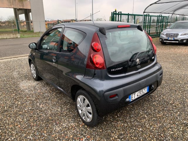 PEUGEOT 107 usata, con Boardcomputer