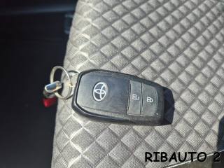 TOYOTA Yaris usata, con Bluetooth