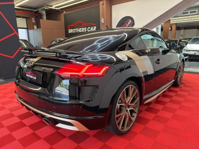 AUDI TT usata, con Autoradio