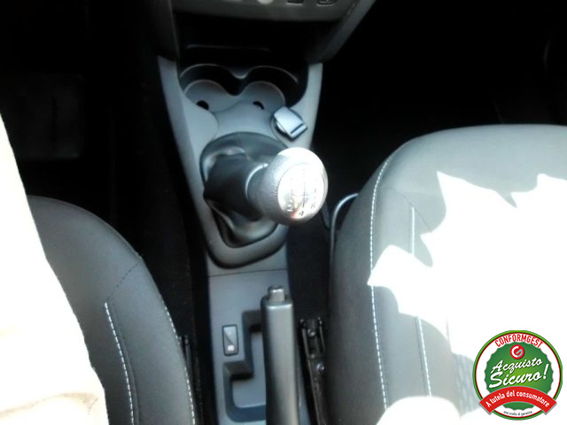 DACIA Sandero usata, con MP3
