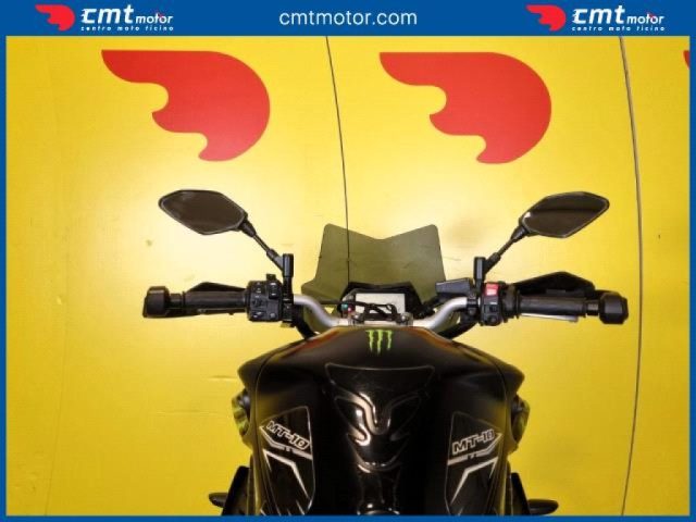 YAMAHA MT-10 usata 10