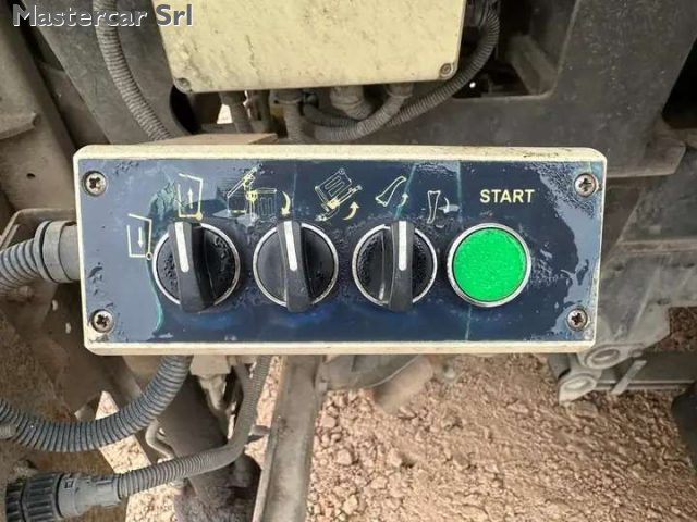 MITSUBISHI Canter usata 10