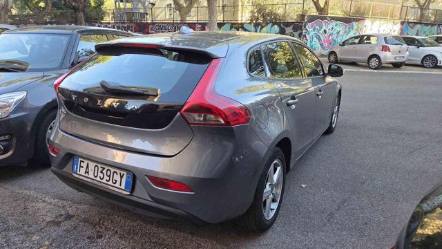 VOLVO V40 usata, con Alzacristalli elettrici