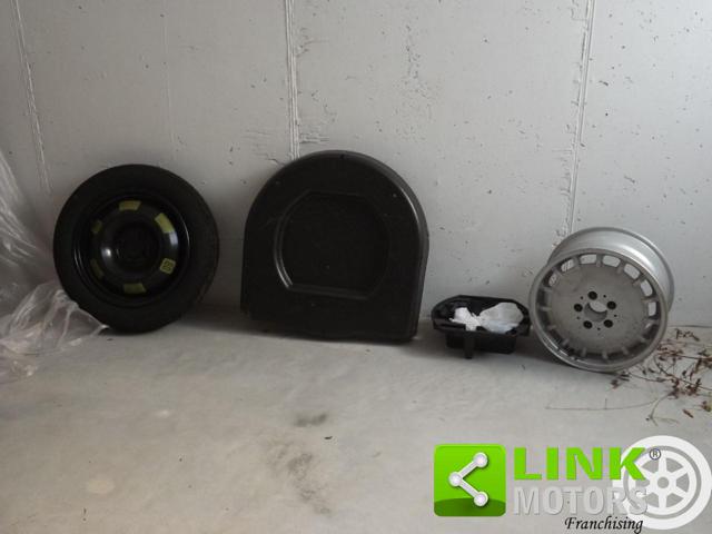 MERCEDES-BENZ SL 280 usata 83