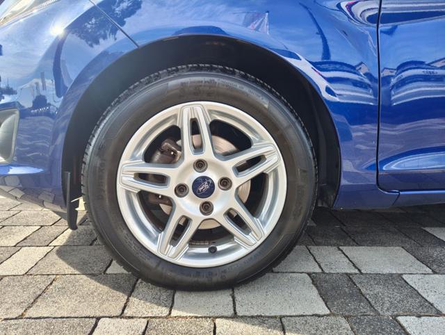 FORD Fiesta usata, con Lettore CD