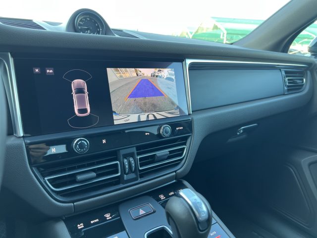 PORSCHE Macan usata 15