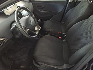 LANCIA Ypsilon usata, con Controllo trazione