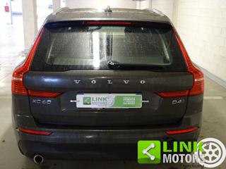 VOLVO XC60 usata, con Sedile posteriore sdoppiato